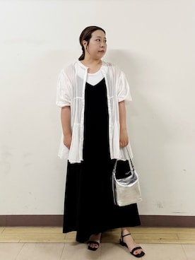 「russet（ラシット）の《新色追加・シルバー》ソフトレザーシンプルショルダーバッグ(CE-1462)（單肩包、シルバー系）」を使った、coboayuさん（レディース・165cm）の夏コーディネート