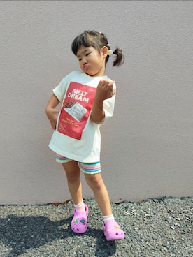 「crocs（クロックス）のアイテム」を使った、hinaさん（キッズ・110cm）の夏コーディネート