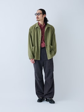 「HERILL（ヘリル）のアイテム（ジャケット/アウター）」を使った、YOさん（メンズ・177cm）の春コーディネート