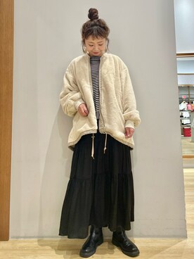 「ティアードスカート」｜「アイテム（MA-1）」を使った、tomopuuさん（レディース・152cm）の冬コーディネート