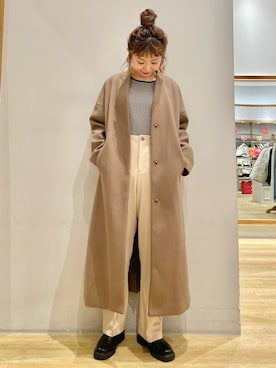 「earth music&ecology（アースミュージックアンドエコロジー）のアイテム（チェスターコート）」を使った、tomopuuさん（レディース・152cm）の冬コーディネート