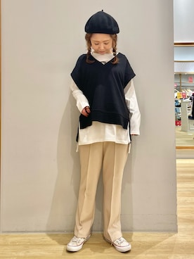 「earth music&ecology（アースミュージックアンドエコロジー）のスウェットベスト　＊（ベスト）」を使った、tomopuuさん（レディース・152cm）の秋コーディネート