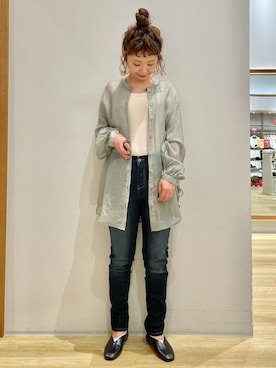 「earth music&ecology（アースミュージックアンドエコロジー）のアイテム（シャツ/ブラウス）」を使った、tomopuuさん（レディース・152cm）の秋コーディネート