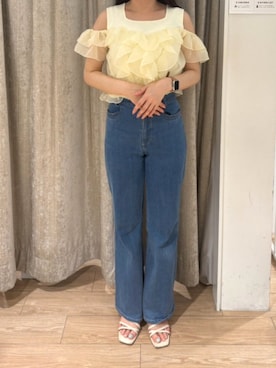 「MISCH MASCH（ミッシュマッシュ）の2026春夏新作 ストレッチデニムワイドパンツ（デニムパンツ、ブルー系）」を使った、アミュプラザ小倉店さん（レディース・152cm）の春コーディネート