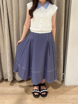 「MISCH MASCH（ミッシュマッシュ）の2026春夏新作 シャツ襟フレンチニット（ニット/セーター、ホワイト系）」を使った、アミュプラザ小倉店さん（レディース・152cm）の春コーディネート