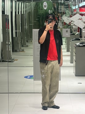 「Carhartt WIP（カーハートダブリューアイピー）のアイテム（シャツ/ブラウス、ブラック系）」を使った、kky961008さん（メンズ・183cm）の夏コーディネート