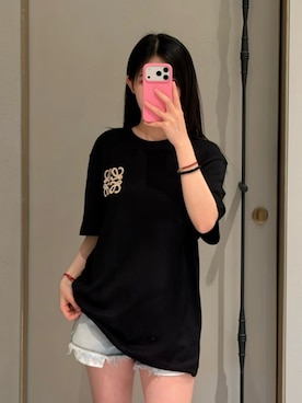 「LOEWE（ロエベ）のアイテム（Tシャツ/カットソー、ブラック系）」を使った、mitsui0907 さん（レディース・158cm）の春コーディネート