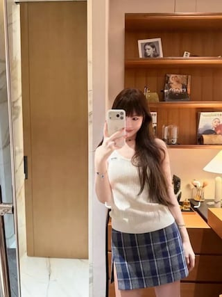 miu miuのタンクトップを使った人気ファッションコーディネート - WEAR