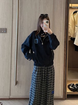 「CHANEL（シャネル）のアイテム（デニムジャケット、ブルー系）」を使った、mitsui0907 さん（レディース・158cm）の春コーディネート