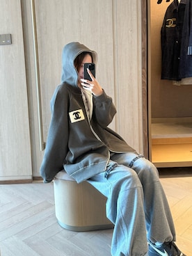 「CHANEL（シャネル）のアイテム（ジャケット/アウター、グレー系）」を使った、mitsui0907 さん（レディース・158cm）の春コーディネート