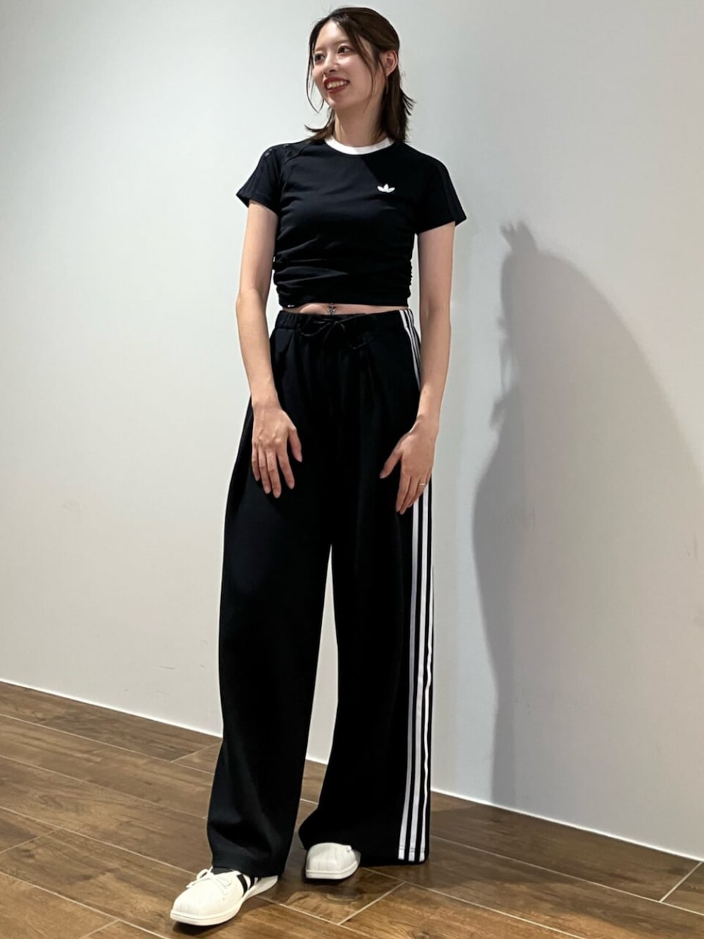 ADIDAS ORIGINALS BY JENNIE プリーツ トラックパンツ - ブラック