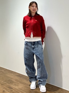 「adidas（アディダス）のアイテム（ジャージ）」を使った、KTさん（レディース・165cm）の秋コーディネート