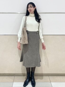 「index（インデックス）のタートルネックタックパフスリーブニット【洗濯機OK】（ニット/セーター、ホワイト系）」を使った、838さん（レディース・168cm）の冬コーディネート