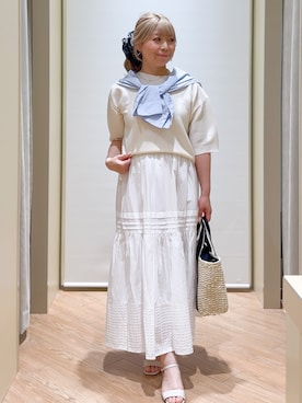 「grove（グローブ）の【貴島明日香さん着用／イージーケア／接触冷感】麻混クロップドシャツ（シャツ/ブラウス、ブルー系）」を使った、Harukaさん（レディース・164cm）の春コーディネート