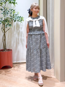 「grove（グローブ）の高評価！【接触冷感／UVカットetc】ベーシックショートカーディガン（カーディガン/ボレロ、ホワイト系）」を使った、Harukaさん（レディース・164cm）の夏コーディネート