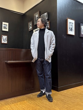 「TAKEO KIKUCHI（タケオキクチ）の畦編みチェック ニットカーディガン（カーディガン/ボレロ、グレー系）」を使った、KEIさん（メンズ・167cm）の冬コーディネート