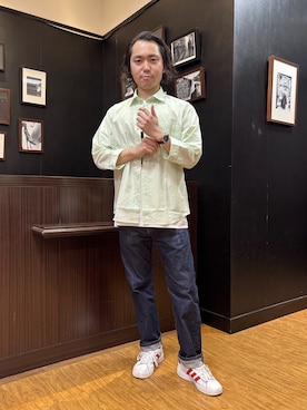 「TAKEO KIKUCHI（タケオキクチ）のハイブリッド リネン 七分袖シャツ（シャツ/ブラウス、グリーン系）」を使った、KEIさん（メンズ・167cm）の春コーディネート