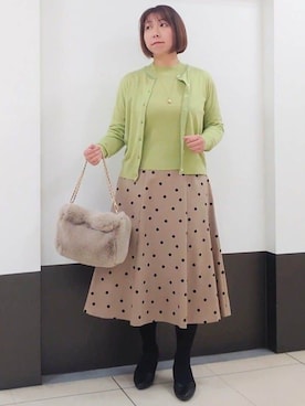 「アイテム（アンサンブル、グリーン系）」を使った、じゅりさん（レディース・163cm）の冬コーディネート