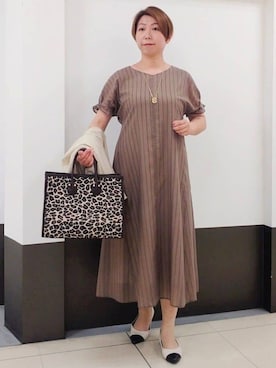 「オフィスカジュアル」｜「アイテム（ワンピース）」を使った、じゅりさん（レディース・163cm）の春コーディネート