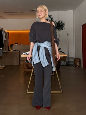 「Whim Gazette（ウィムガゼット）の【Hoaw.】ラージフープピアス（ピアス（両耳用）、シルバー系）」を使った、Oharaさん（レディース・158cm）の夏コーディネート