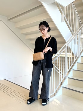 「IACUCCI（イアクッチ）のベルタ XS CERVO（ショルダーバッグ、ベージュ系）」を使った、tkgykiacさん（レディース・159cm）の春コーディネート