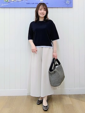 「Dessin（デッサン）の【洗える】バイカラーボクシーシルエットニット（ニット/セーター、ブルー系）」を使った、itoさん（レディース・159cm）の夏コーディネート