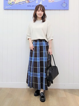 「Dessin（デッサン）のバックヘンリーカットソー5分袖（Tシャツ/カットソー、ベージュ系）」を使った、itoさん（レディース・159cm）の秋コーディネート