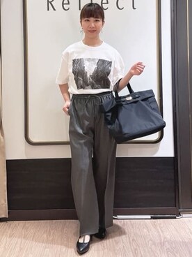 「Reflect（リフレクト）の【STAR＆STRIPE】フォトTシャツ（Tシャツ/カットソー、ホワイト系）」を使った、nekoさん（レディース・159cm）の春コーディネート