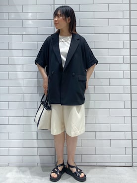 「OPAQUE.CLIP（オペークドットクリップ）のガラスパールロングネックレス（ネックレス、ホワイト系）」を使った、oiさん（レディース・155cm）の春コーディネート