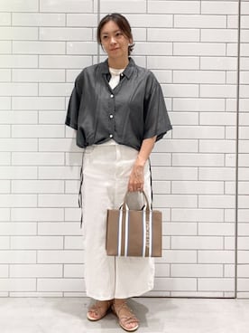 「アイテム（デニムスカート、ホワイト系）」を使った、oiさん（レディース・155cm）の夏コーディネート