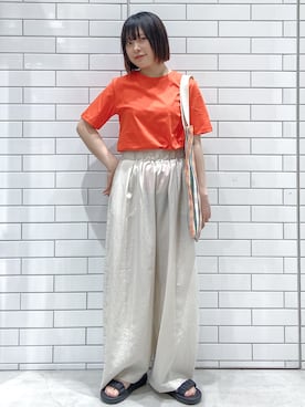 「INDIVI（インディヴィ）の◆ラップ風フリルスカート（スカート、ピンク系）」を使った、oiさん（レディース・155cm）の春コーディネート
