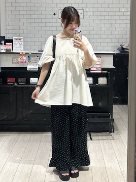 「アイテム（スマホグッズ、ホワイト系）」を使った、れみ　　さん（レディース・157cm）の夏コーディネート