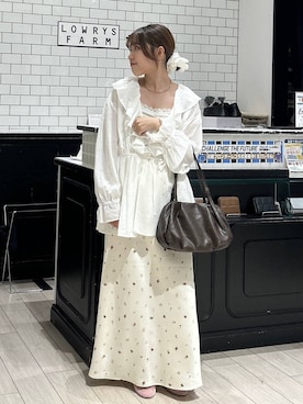 「アイテム（バレエシューズ）」を使った、れみ　　さん（レディース・157cm）の秋コーディネート