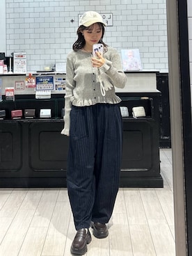 「アイテム（スマホグッズ、ホワイト系）」を使った、れみ　　さん（レディース・157cm）の秋コーディネート