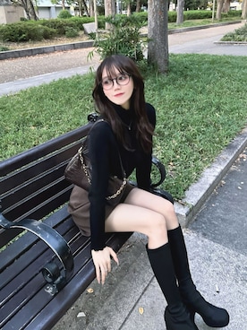 「SEU（エスイーユー）のアイテム」を使った、彭海城さん（レディース・155cm）の冬コーディネート