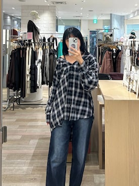 「LEPSIM（レプシィム）のアイテム（デニムパンツ）」を使った、0715mmtさん（レディース・156cm）の秋コーディネート