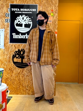 「Timberland（ティンバーランド）のストラザム ボマー プレイド ジャケット ユニセックス（ブルゾン、ベージュ系）」を使った、若さん（メンズ・172cm）の春コーディネート