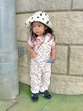 「ZARA KIDSのアイテム（サロペット/オーバーオール、ホワイト系）」を使った、ぴぃちゃん‪🔆‬さん（キッズ・80cm）の夏コーディネート