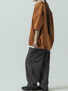 「SLICK（スリック）の【SLICK/スリック】Cotton Like Typewriter Drawstring Regular Collar Shirt/コットンライク タイプライター ドローストリング レギュラーカラーシャツ（シャツ/ブラウス、オレンジ系）」を使った、slickwearさん（レディース・176cm）の春コーディネート