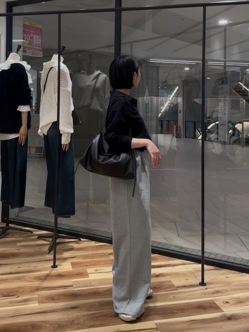 トライアングルショルダーバッグ