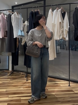 「russet（ラシット）のスエード2WAYミニボストンバッグ（ボストンバッグ、グレー系）」を使った、1126972さん（レディース・156cm）の春コーディネート