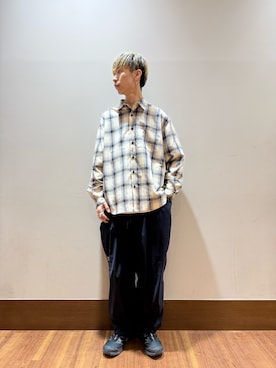「ITEMS URBANRESEARCH（アイテムズ アーバンリサーチ）のオンブレチェックレギュラーカラーライトシャツ（シャツ/ブラウス、ベージュ系）」を使った、nickさん（メンズ・175cm）の春コーディネート