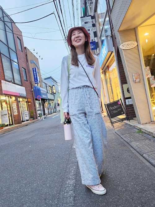 ギャルリーヴィー サンドウォッシュシルク イージーストレートパンツ　ピンク　現行 ギャルリーヴィー サンドウォッシュシルク イージーストレート