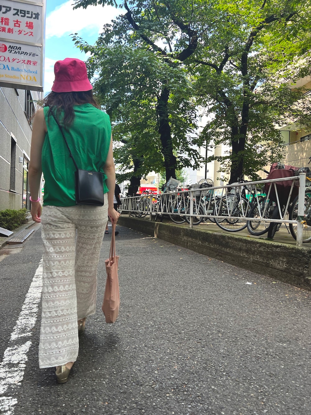 パンツ charles chaton bow pants Charles Chaton（シャルルシャトン）の「トーションレースパンツ
