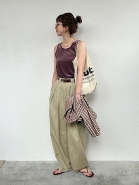 「アイテム（チノパンツ）」を使った、Kanakoさん（レディース・163cm）の夏コーディネート
