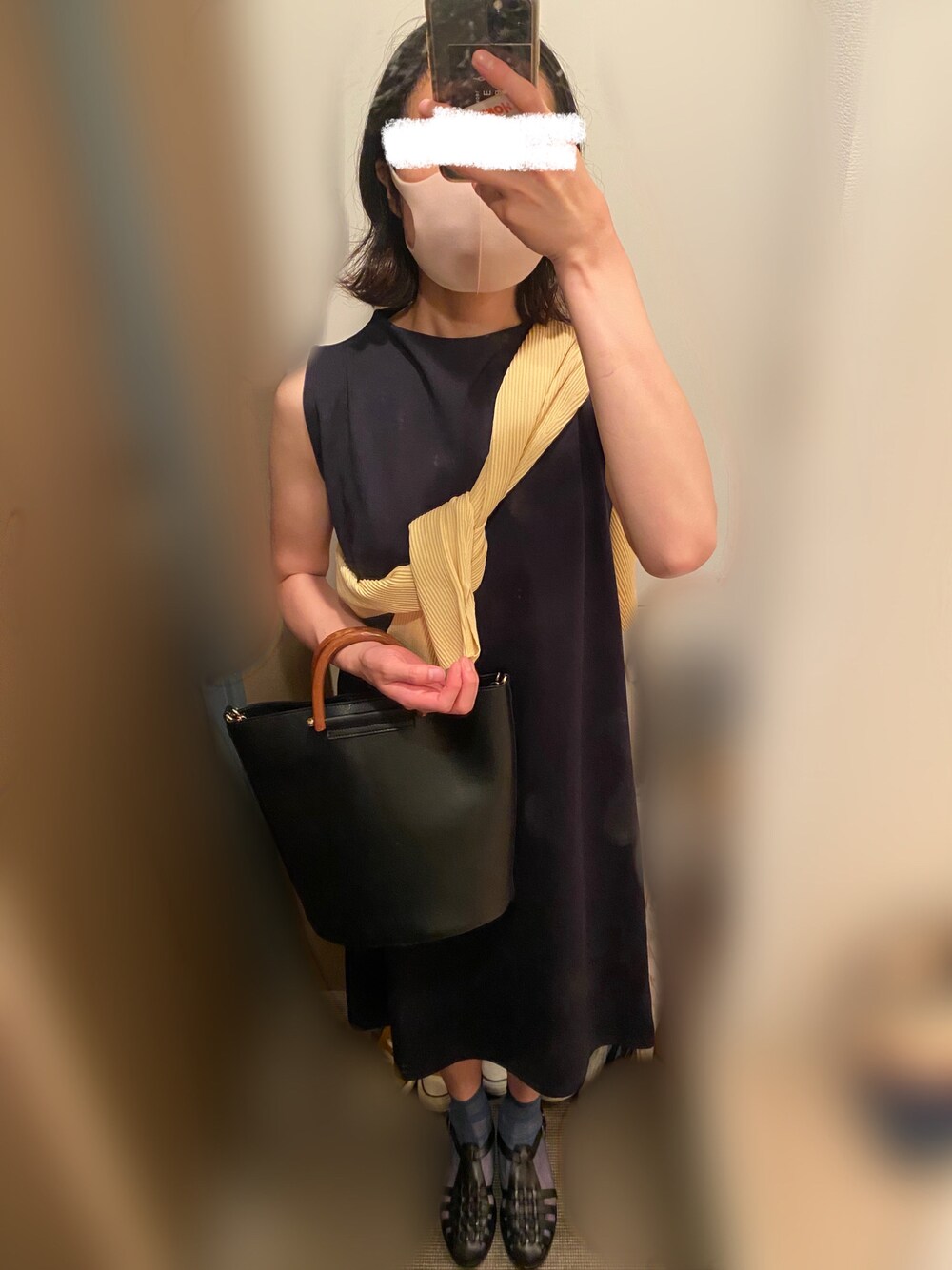 「夏コーデ、ワンピース、グルカサンダル、センスオブプレイス、ケービーエフ(KBF)、スティーブンアラン、靴下屋、ミスティック(mystic)、ともふく」｜「Steven Alanの＜Steven Alan＞LEATHER MESH SANDALS/サンダル◆（サンダル、ブラック系）」を使った、とりにくさん（レディース・160cm）の夏コーディネートの1枚目の写真