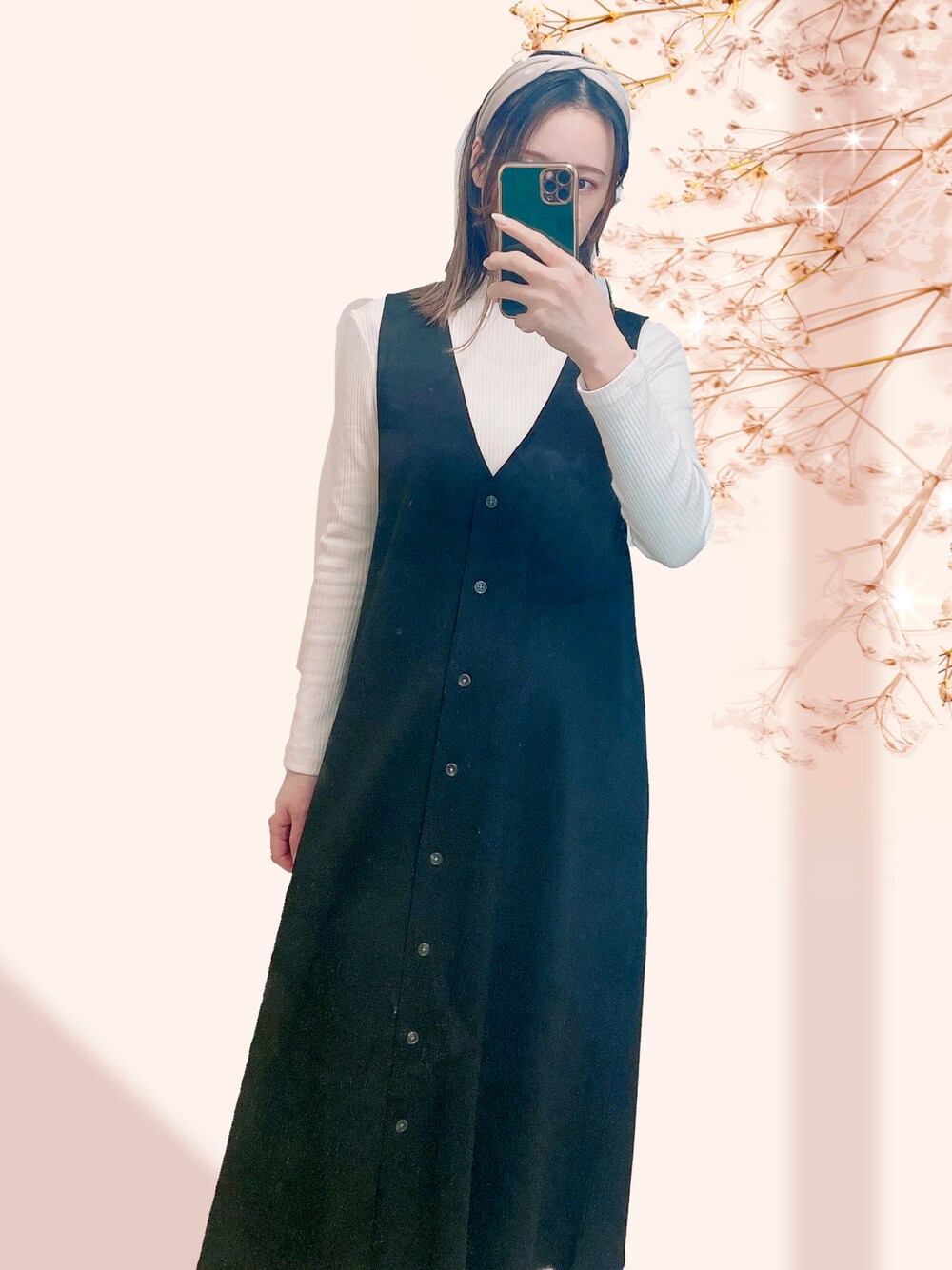 「休日コーデ、春コーデ、低身長コーデ、シンプルコーデ、シンプル、プチプラ、キレイめ、マタニティ、カチューシャ、ワンピース、タートルネック、カーディガン」｜「lutiqueのアイテム（ワンピース/ドレス、ブラック系）」を使った、suさん（レディース・153cm）の春コーディネートの1枚目の写真