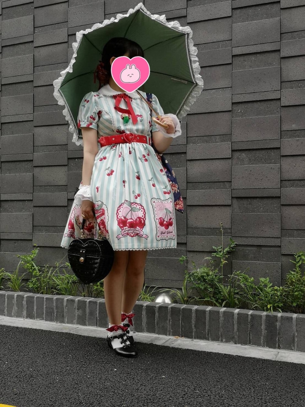 「ロリィタ」｜「Angelic Prettyのアイテム（ワンピース、グリーン系）」を使った、駒子さん（レディース・160cm）の夏コーディネートの1枚目の写真