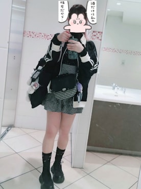 「アイテム（ジャージ）」を使った、駒子さん（レディース・163cm）の秋コーディネート