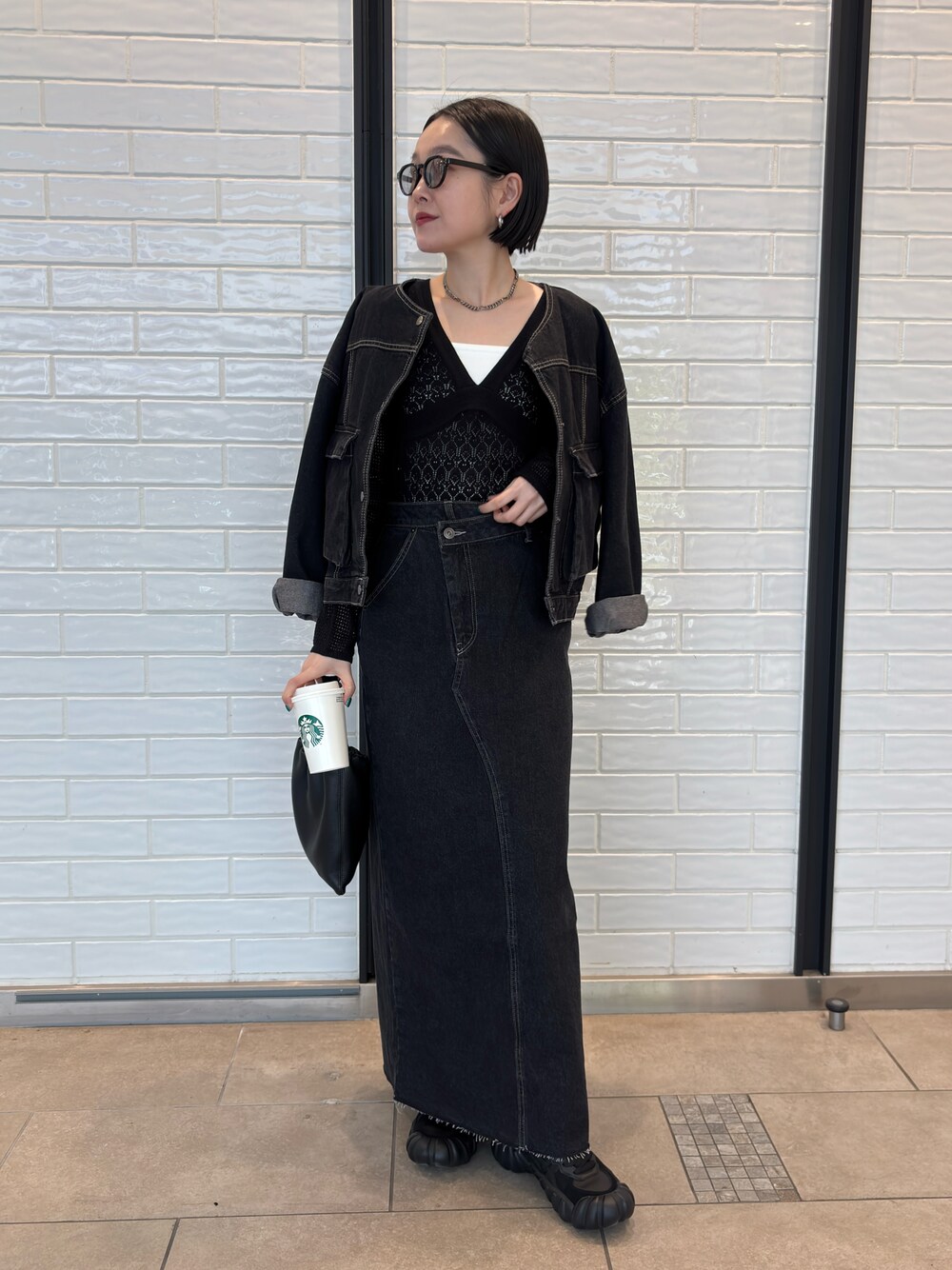 CAPRICIEUX LE'MAGEのデニムジャケットを使った人気ファッション